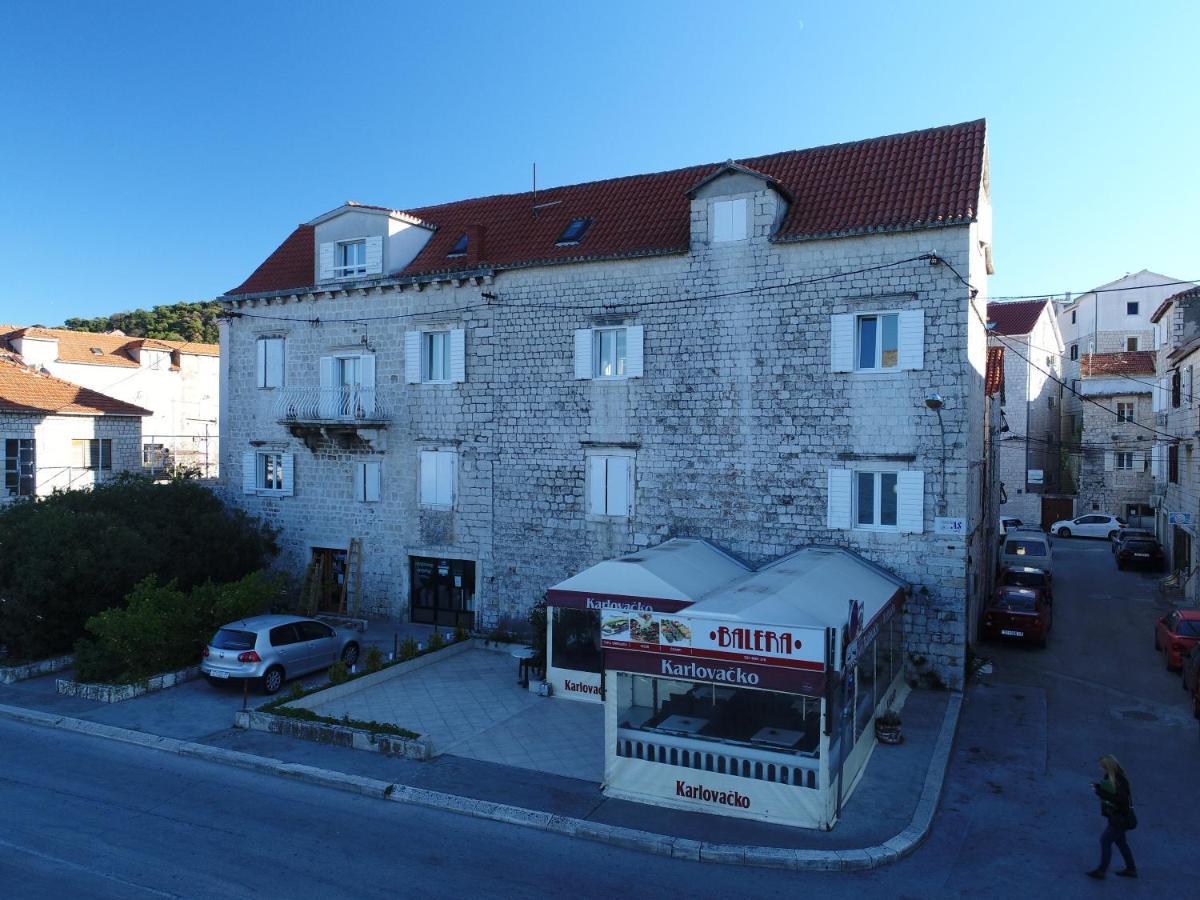 Residence Providenca Trogir Bagian luar foto