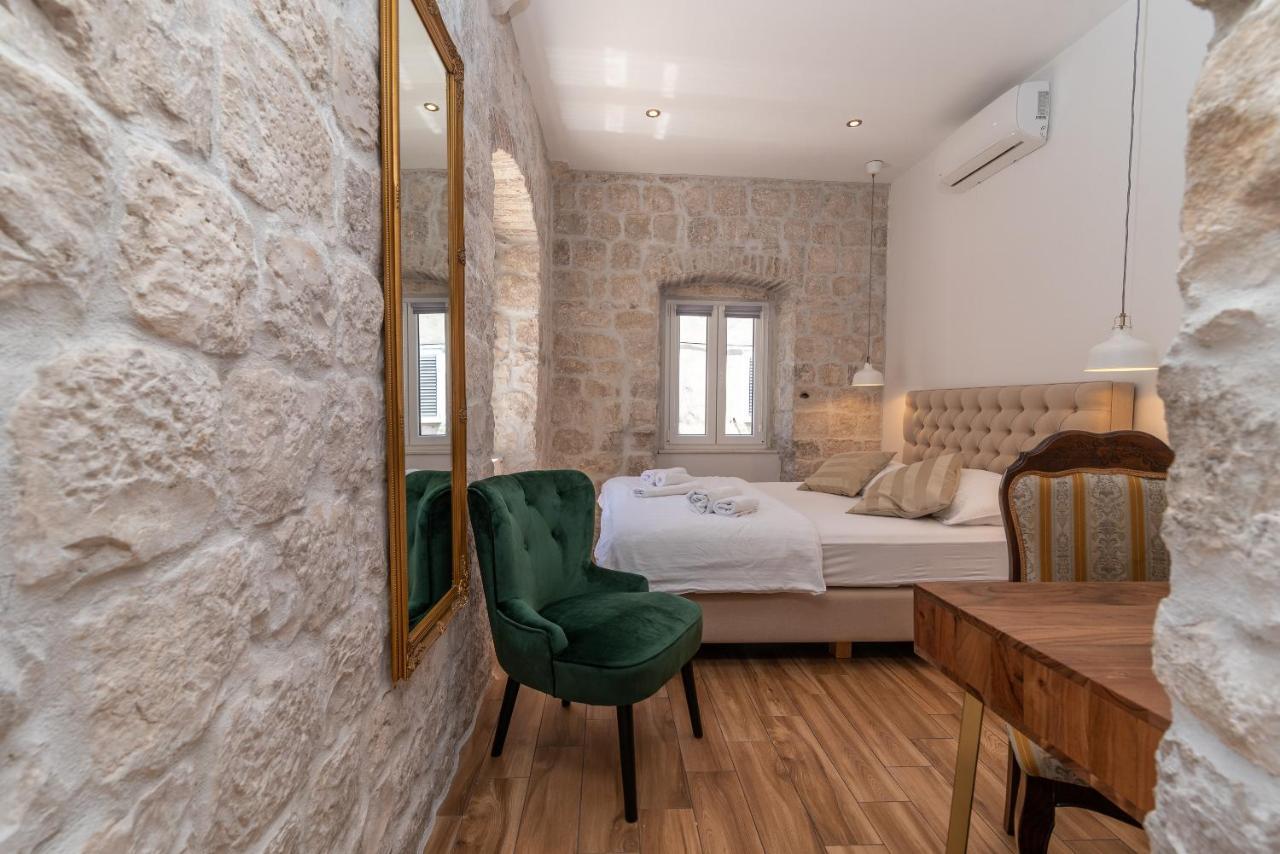 Residence Providenca Trogir Bagian luar foto
