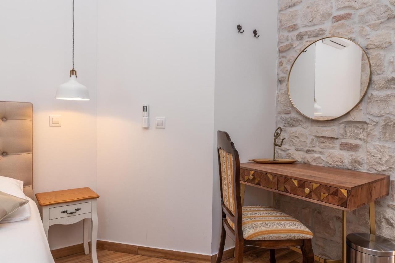 Residence Providenca Trogir Bagian luar foto