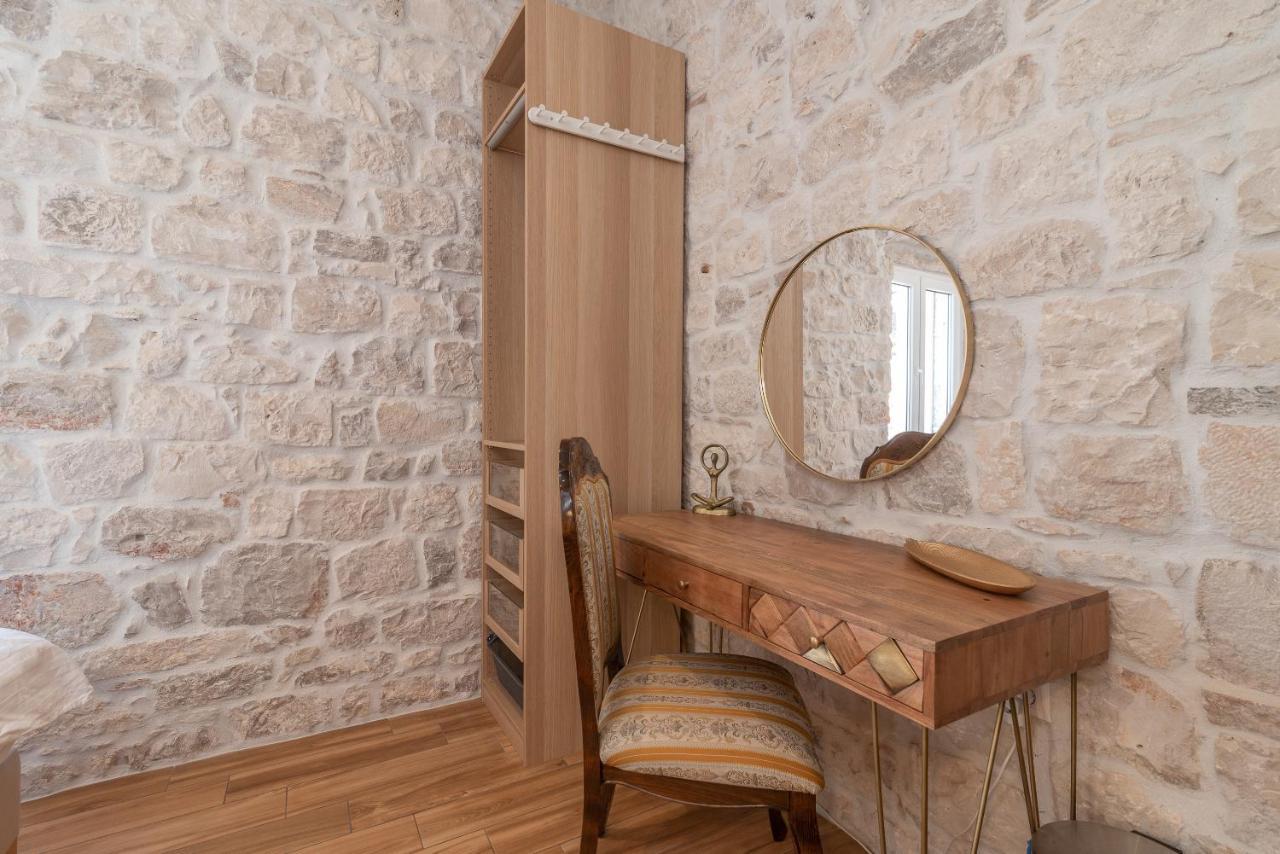 Residence Providenca Trogir Bagian luar foto