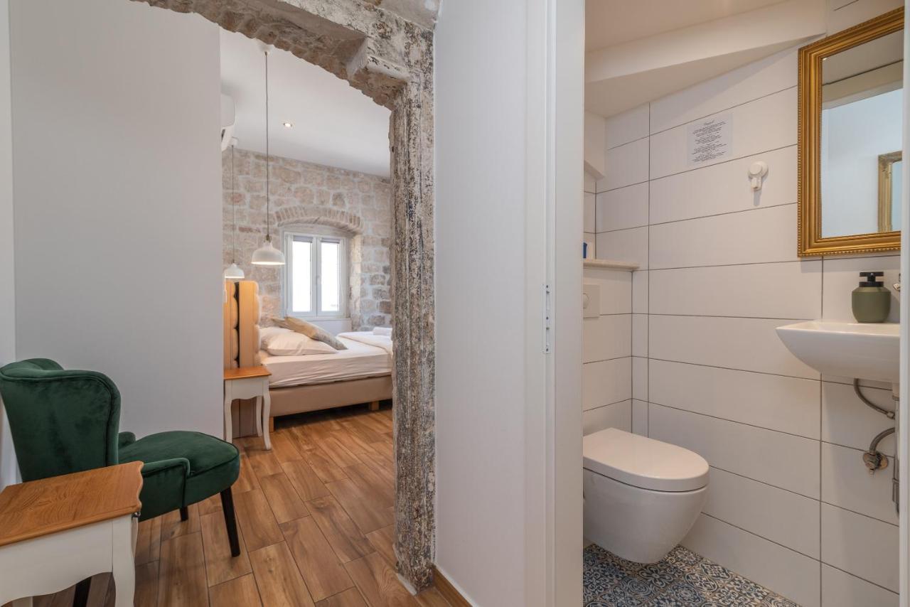 Residence Providenca Trogir Bagian luar foto
