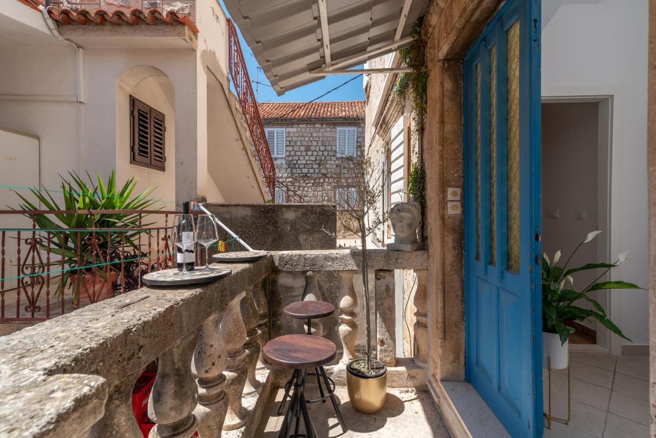 Residence Providenca Trogir Bagian luar foto