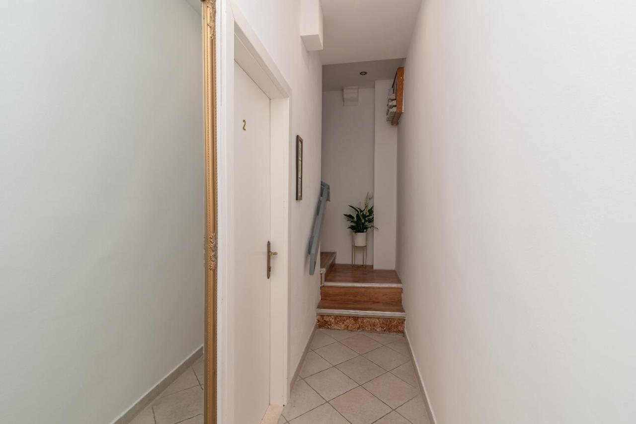 Residence Providenca Trogir Bagian luar foto