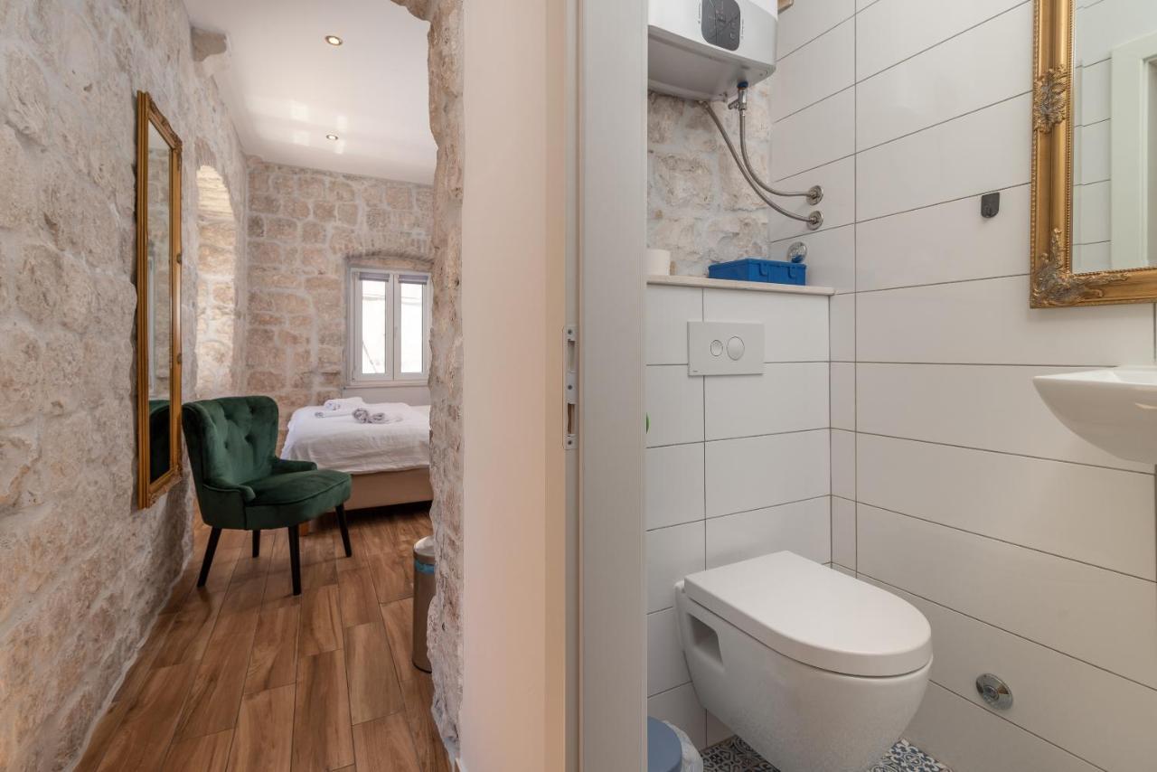 Residence Providenca Trogir Bagian luar foto